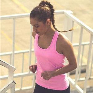 Lululemon Swiftly Tech Tank Hot Pink 4